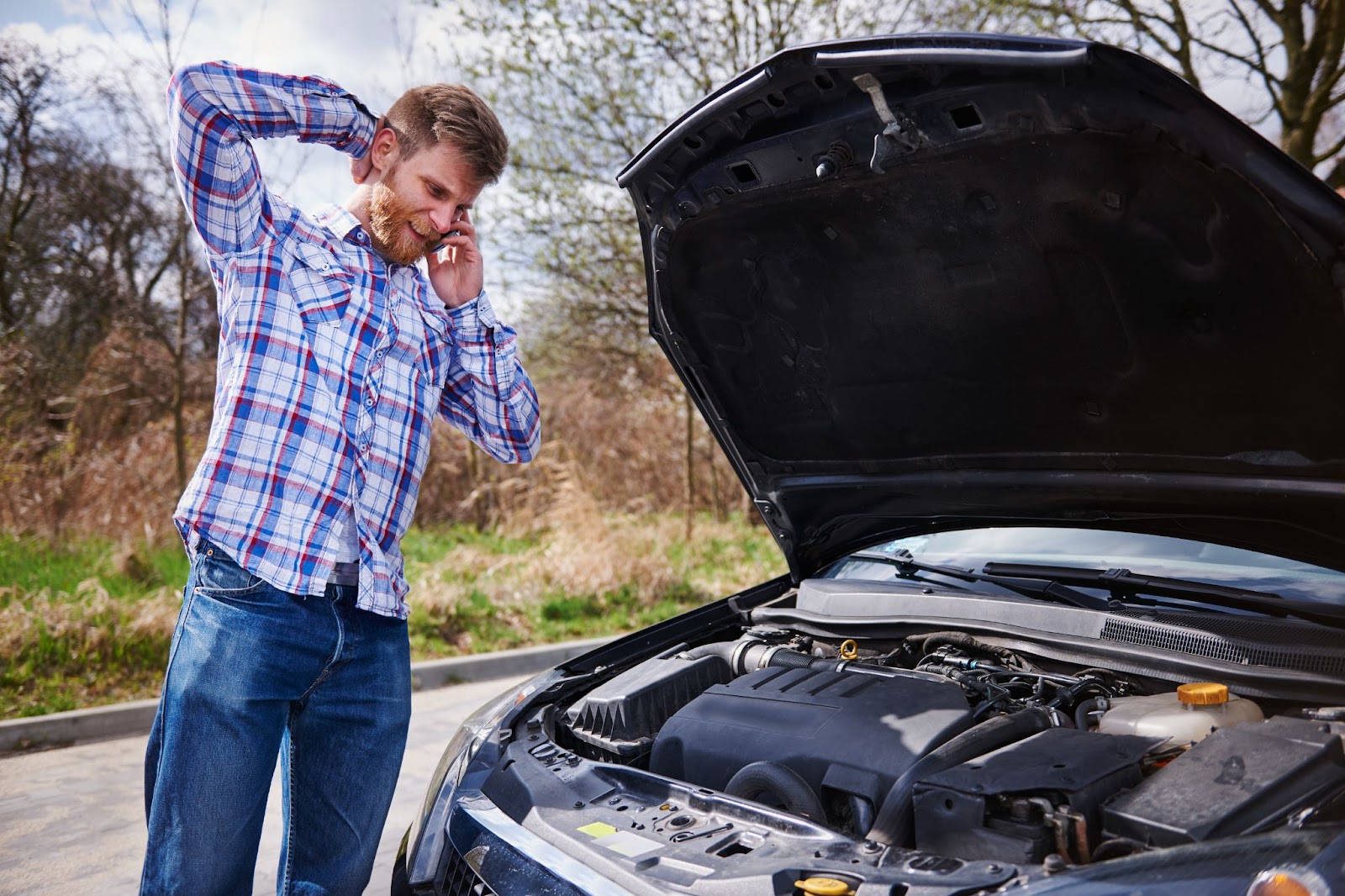 White smoke from engine: what are the three main causes?